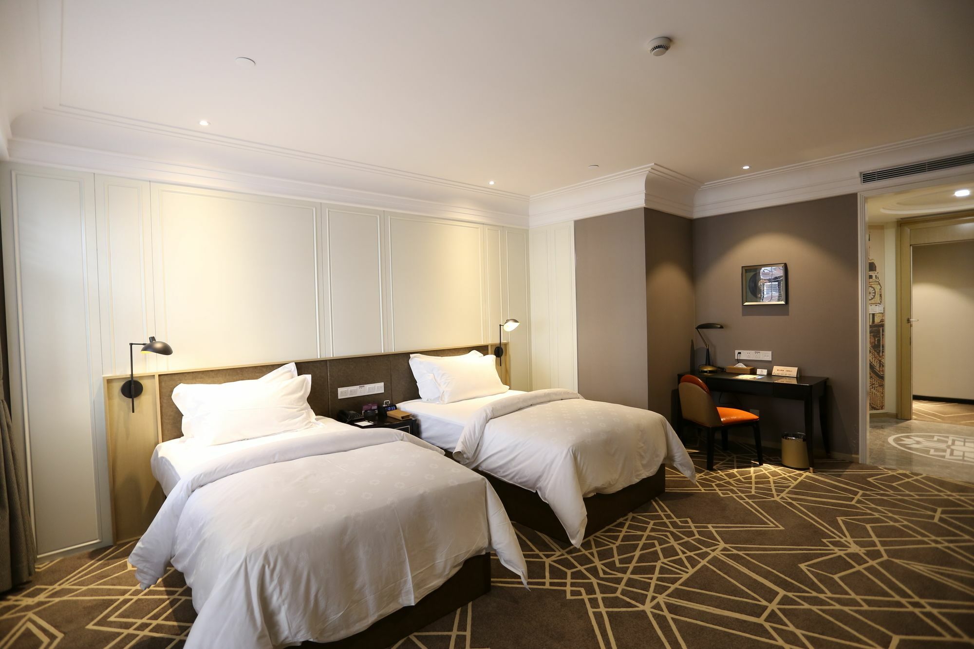 Jinjiang Metropolo Classiq Shanghai Nanjing Road Exterior photo